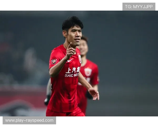 海港老将吕文君赛季出场时间锐减，去留有待评估