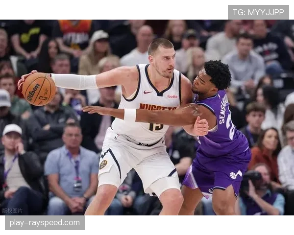 掘金130-117击败爵士取得7连胜,西部排名升至第四 掘金130-117击败爵士取得7连胜,西部排名升至第四